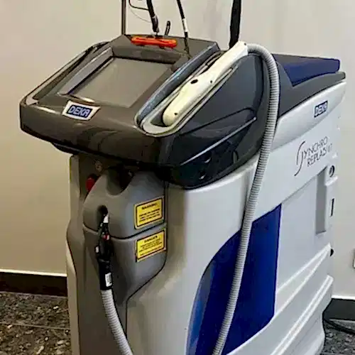 DEKA Synchro REPLA:Y